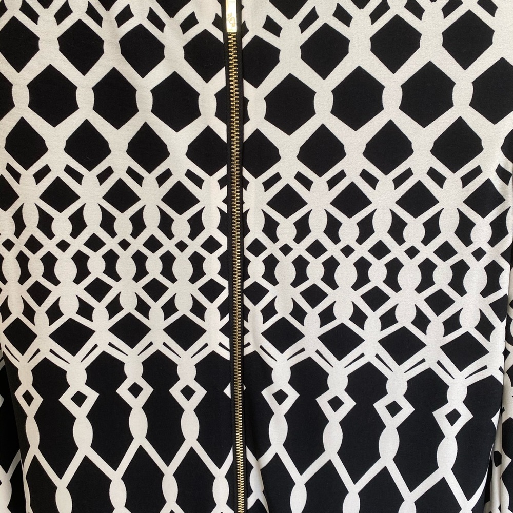 Barely Worn. Comfortable, Great Condition - image 4